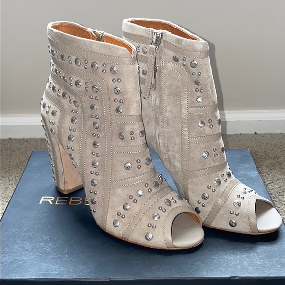 Rebecca Minkoff Shoes - Rebecca Minkoff studded shoes